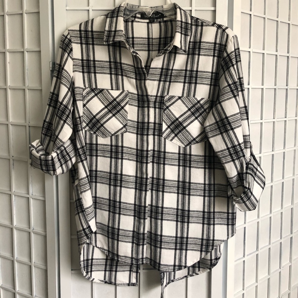 Women’s blouse